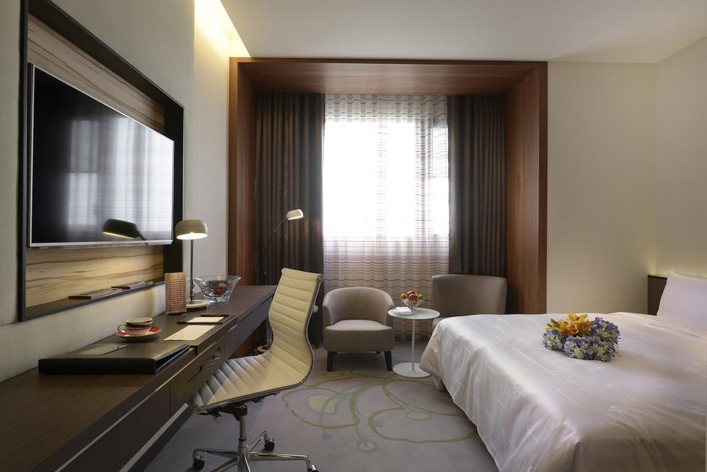 Golden Tulip Glory Fine Hotel Tainan Eksteriør billede