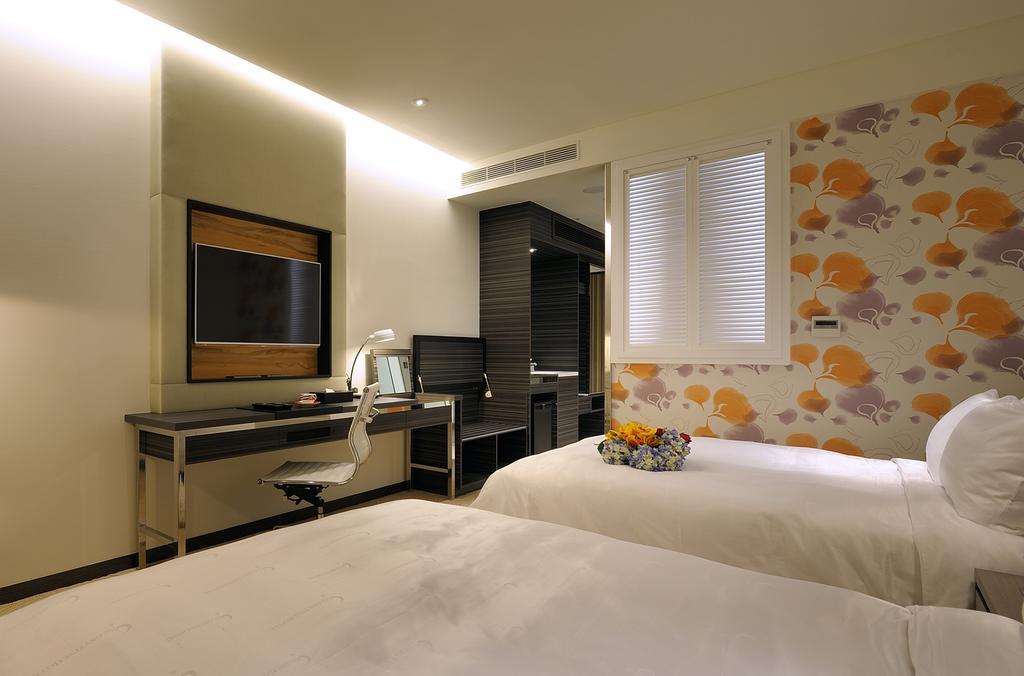 Golden Tulip Glory Fine Hotel Tainan Værelse billede