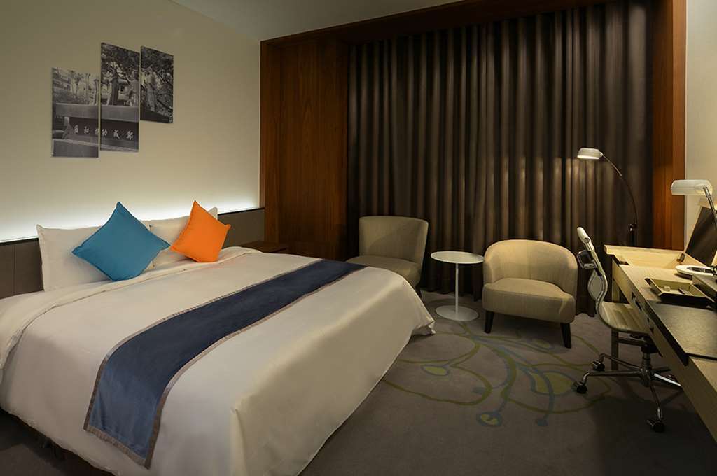 Golden Tulip Glory Fine Hotel Tainan Værelse billede